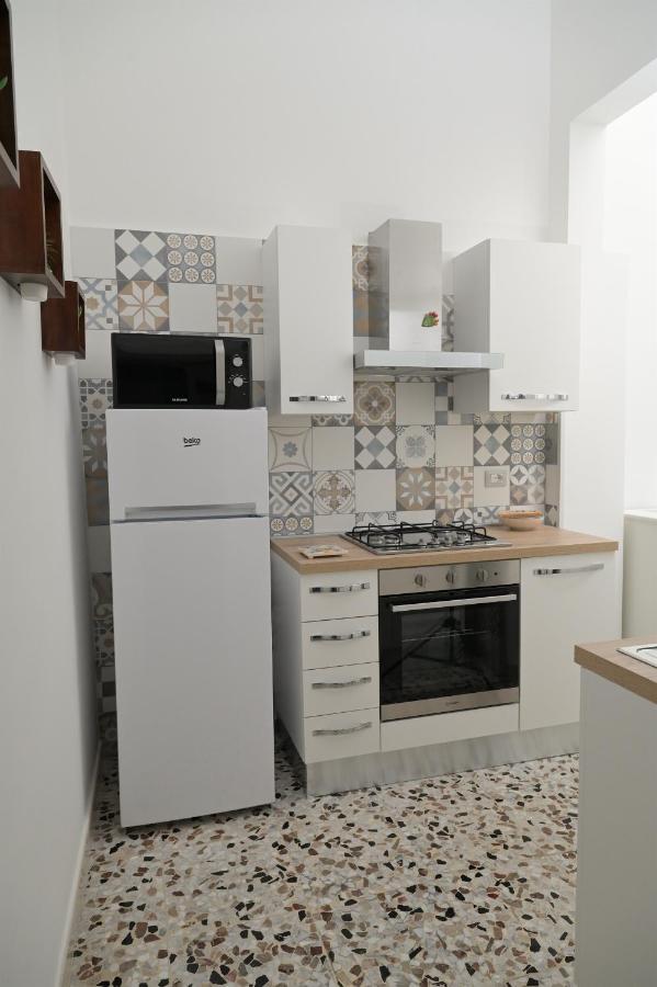 Villa Al Civico 6 Taviano  Esterno foto